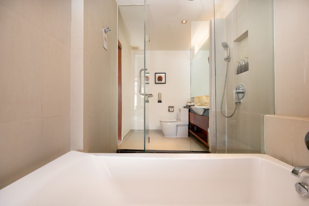 La Flora Resort Patong Phuket Seavoew Suite