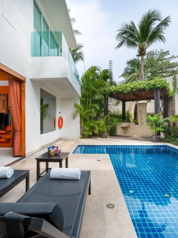 Grand Pool Villa with loft at La Flora Resort Patong
