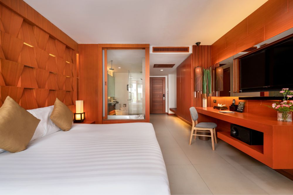 La Flora Resort Patong Phuket Deluxe Pool Access