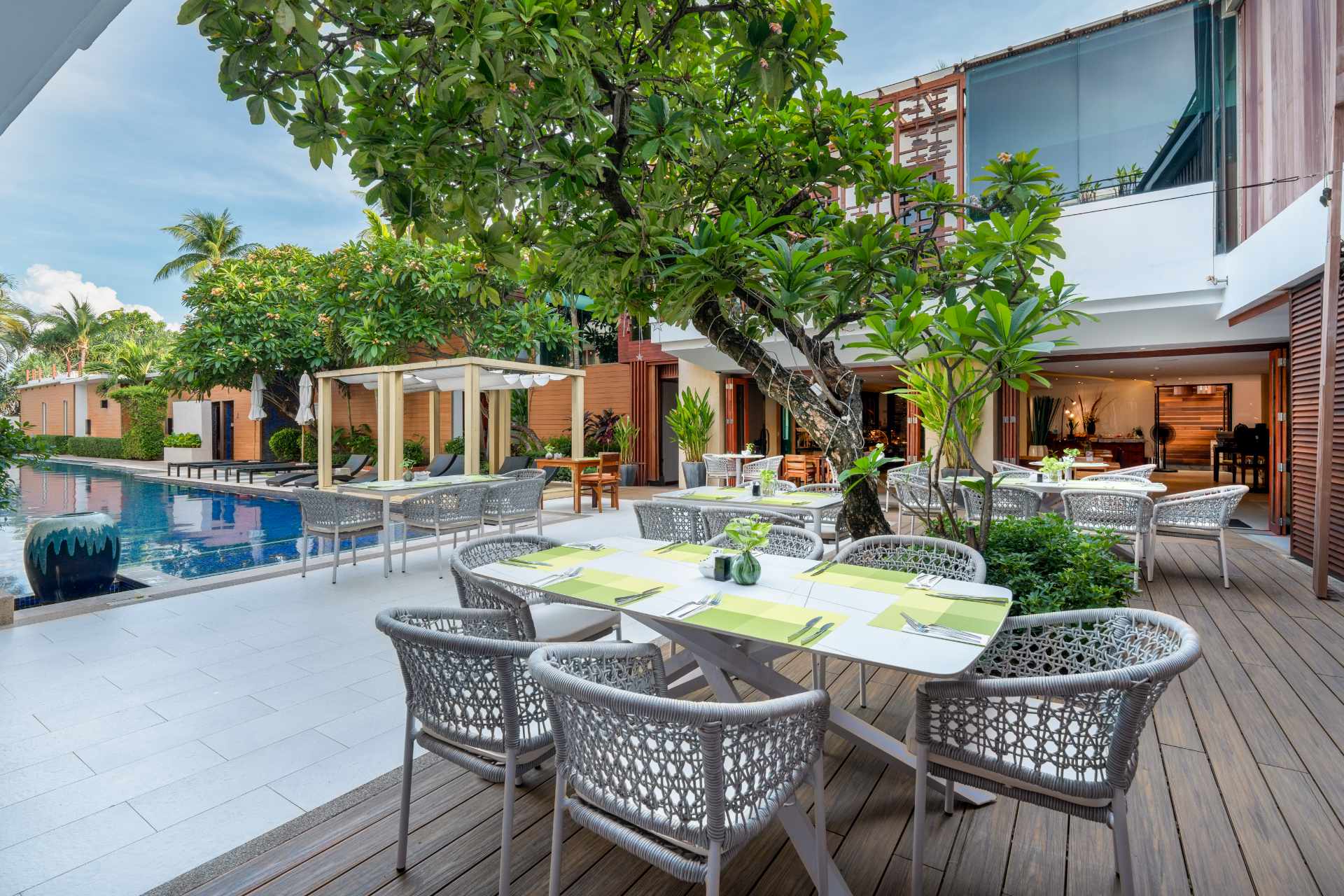 Poolside dining in Patong Phuket